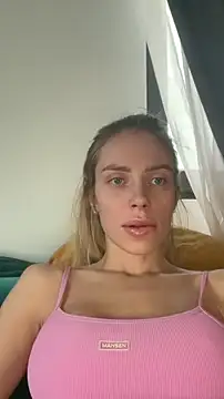 Iris cherry online show from 12-19-25, 06:09