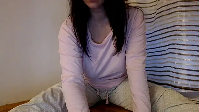 Snapshot of SofiaLenis chatting on 12-14-25, 02:11 SofiaLenis online show from 12-14-25, 02:11