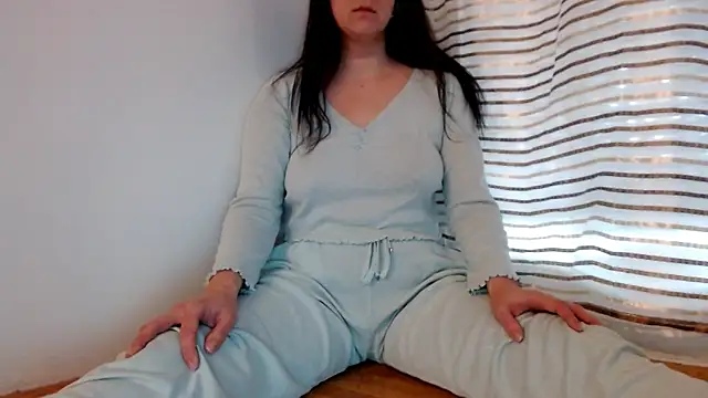 Snapshot of SofiaLenis chatting on 02-27-26, 12:38 SofiaLenis online show from 02-27-26, 12:38