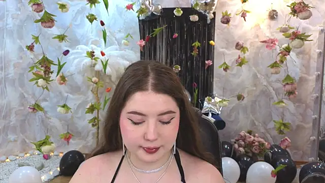 NicoleFoxery online show from 07-08-26, 01:21