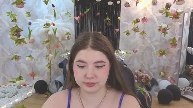 NicoleFoxery online show from 07-21-26, 03:20