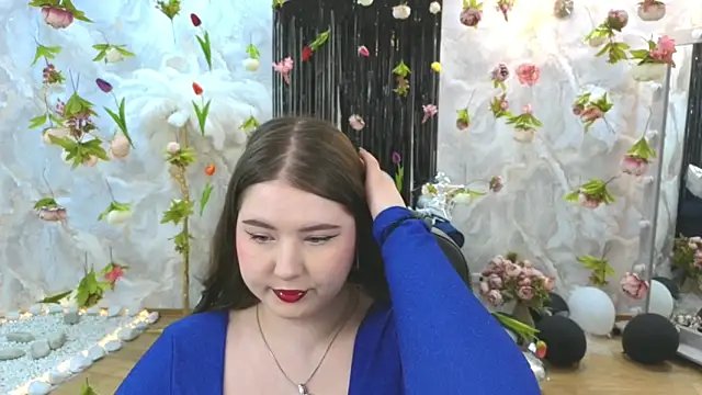 NicoleFoxery online show from 07-29-26, 08:29