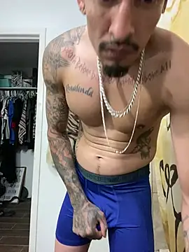 Snapshot of Prettyboiflaco chatting on 01-20-25, 05:59 Prettyboiflaco online show from 01-20-25, 05:59