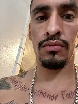 Snapshot of Prettyboiflaco chatting on 02-16-25, 05:04 Prettyboiflaco online show from 02-16-25, 05:04