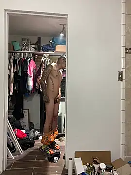 Snapshot of Prettyboiflaco chatting on 02-20-25, 08:17 Prettyboiflaco online show from 02-20-25, 08:17