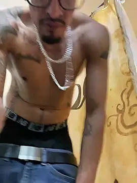 Snapshot of Prettyboiflaco chatting on 03-01-25, 07:30 Prettyboiflaco online show from 03-01-25, 07:30