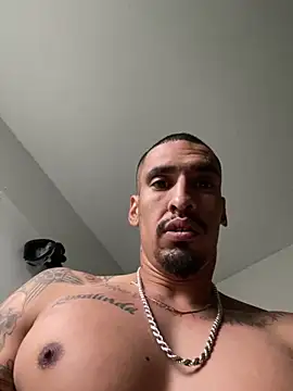 Snapshot of Prettyboiflaco chatting on 03-12-25, 02:01 Prettyboiflaco online show from 03-12-25, 02:01