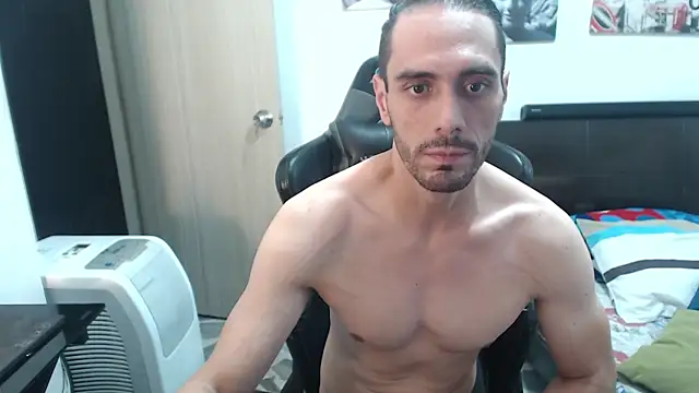 Snapshot of samuelgarcia_ chatting on 12-17-24, 07:07 samuelgarcia online show from 12-17-24, 07:07