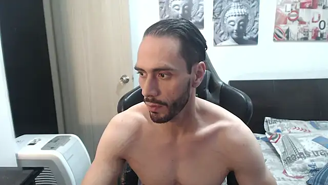 Snapshot of samuelgarcia_ chatting on 01-10-25, 11:18 samuelgarcia online show from 01-10-25, 11:18