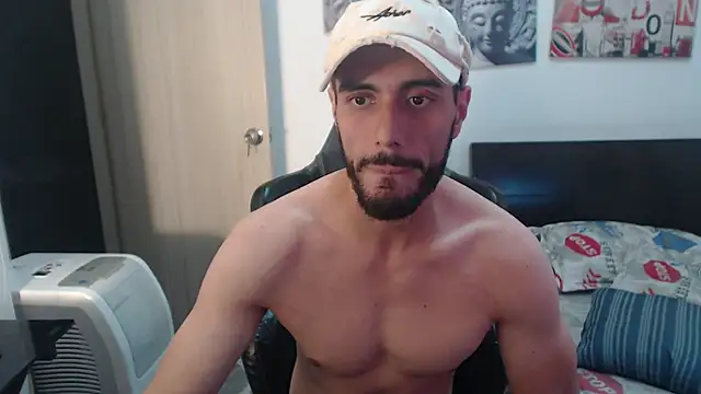 Snapshot of samuelgarcia_ chatting on 03-05-25, 08:00 samuelgarcia online show from 03-05-25, 08:00