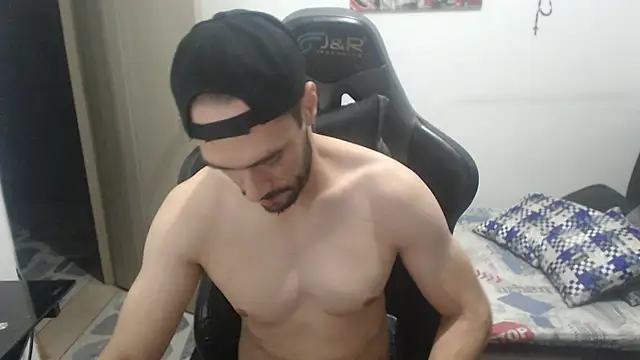 Snapshot of samuelgarcia_ chatting on 10-23-25, 07:07 samuelgarcia online show from 10-23-25, 07:07