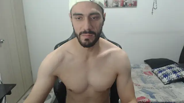 Snapshot of samuelgarcia_ chatting on 11-02-25, 10:50 samuelgarcia online show from 11-02-25, 10:50