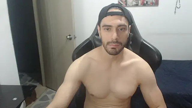 Snapshot of samuelgarcia_ chatting on 03-05-26, 10:22 samuelgarcia online show from 03-05-26, 10:22