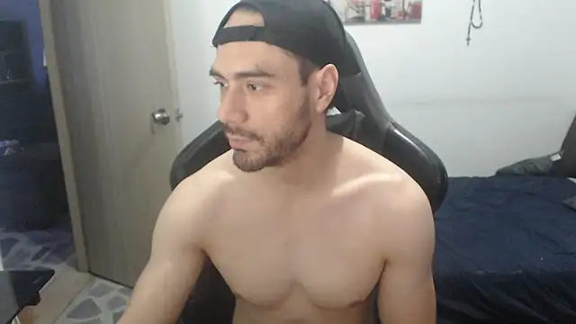 Snapshot of samuelgarcia_ chatting on 03-27-26, 02:28 samuelgarcia online show from 03-27-26, 02:28