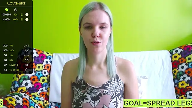 Snapshot of Ultra_Meow chatting on 02-18-25, 11:22 Ultra Meow online show from 02-18-25, 11:22