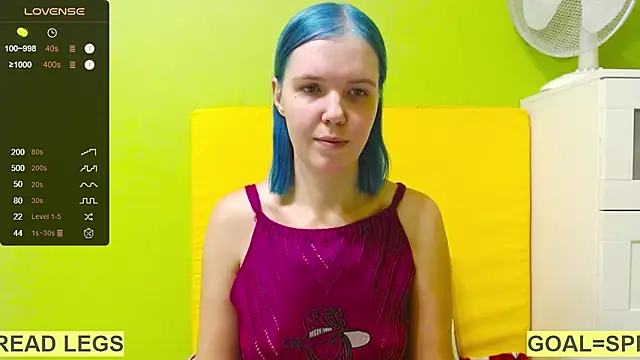 Snapshot of Ultra_Meow chatting on 10-03-25, 07:33 Ultra Meow online show from 10-03-25, 07:33