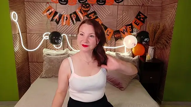 Snapshot of AliceeShy chatting on 11-01-25, 09:39 AliceeShy online show from 11-01-25, 09:39