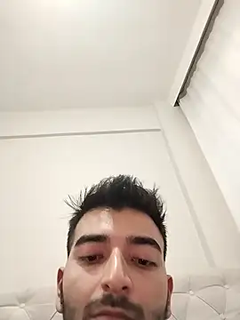 Snapshot of Beyefendistannbul chatting on 03-13-26, 01:18 Beyefendistannbul online show from 03-13-26, 01:18