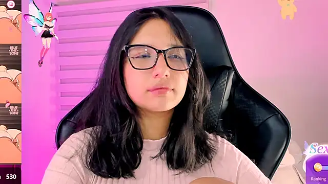 Snapshot of Luniverse chatting on 02-06-25, 02:00 Luniverse online show from 02-06-25, 02:00