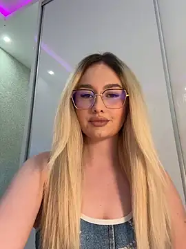 mollyxxx online show from 05-22-26, 02:40