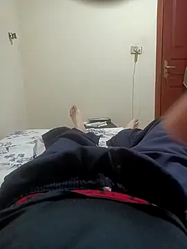 kalebGostoso online show from 10-22-25, 02:12