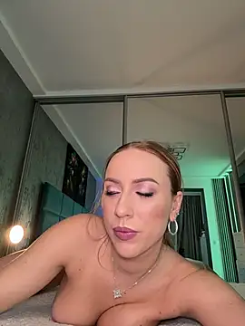 Snapshot of RockQueen_A chatting on 12-02-25, 04:51 RockQueen A online show from 12-02-25, 04:51