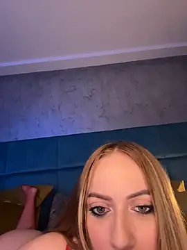 RockQueen A online show from 02-19-26, 04:41