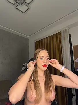 Snapshot of RockQueen_A chatting on 05-25-26, 03:34 RockQueen A online show from 05-25-26, 03:34