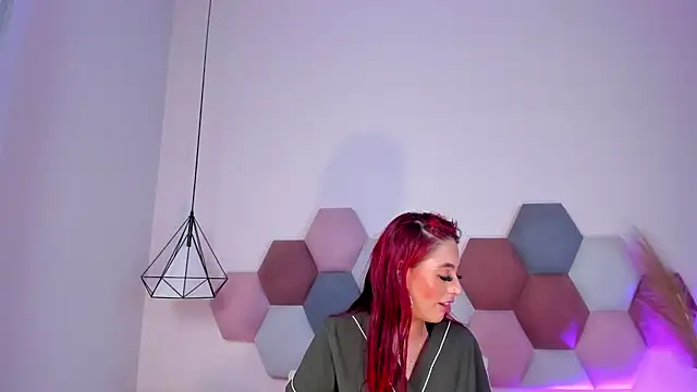 JupiteFox online show from 10-02-25, 12:39