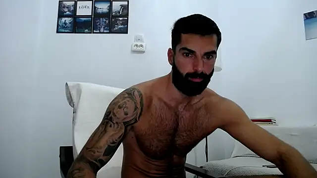 Snapshot of Verycutex chatting on 09-25-25, 06:17 Verycutex online show from 09-25-25, 06:17