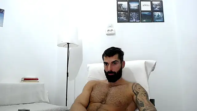 Snapshot of Verycutex chatting on 10-03-25, 06:10 Verycutex online show from 10-03-25, 06:10