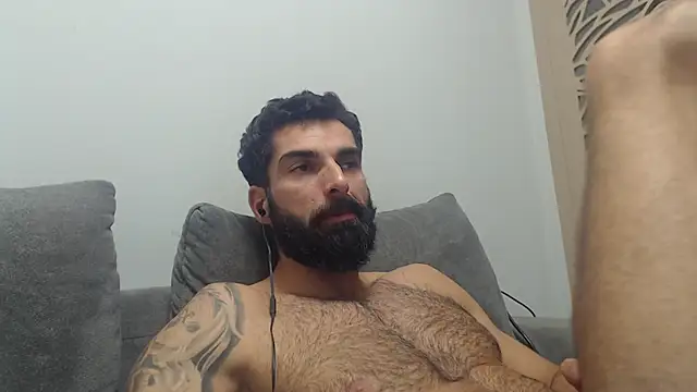 Snapshot of Verycutex chatting on 11-16-25, 08:47 Verycutex online show from 11-16-25, 08:47