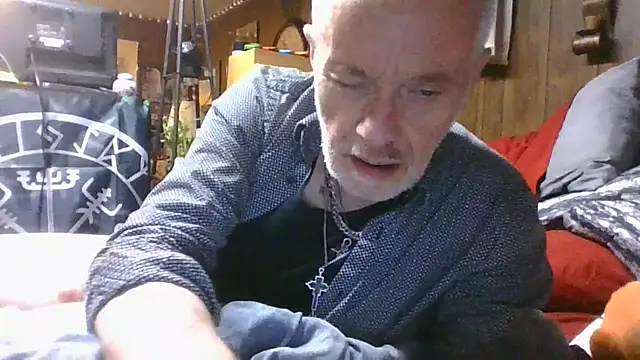 Makowboy online show from 11-08-25, 11:58