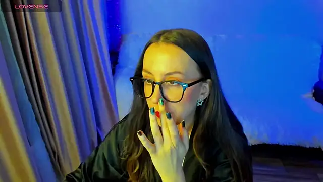 Snapshot of CurlySteph chatting on 01-06-26, 03:27 CurlySteph online show from 01-06-26, 03:27