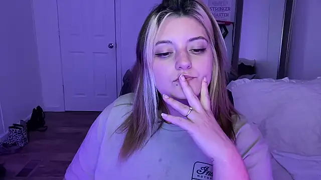 magicsparkles online show from 03-13-25, 01:54