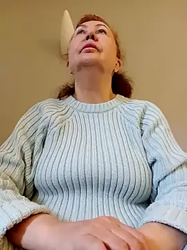 Hottie-Mom online show from 04-23-26, 07:52