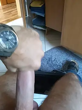 Snapshot of sexy_hotman_69 chatting on 01-24-25, 12:10 sexy hotman 69 online show from 01-24-25, 12:10