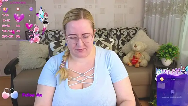 Snapshot of Ginesia chatting on 03-20-25, 01:59 Ginesia online show from 03-20-25, 01:59