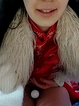 Snapshot of Amaya07 chatting on 02-18-26, 04:08 Amaya07 online show from 02-18-26, 04:08