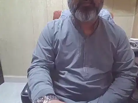 hairymaster95 online show from 11-26-25, 04:13