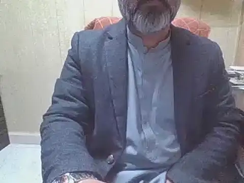 Snapshot of hairymaster95 chatting on 01-14-26, 04:18 hairymaster95 online show from 01-14-26, 04:18