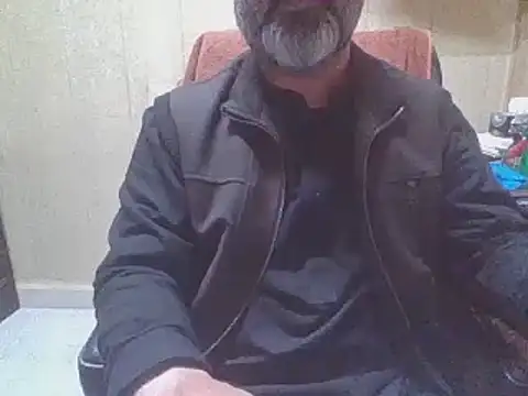 Snapshot of hairymaster95 chatting on 02-03-26, 09:03 hairymaster95 online show from 02-03-26, 09:03