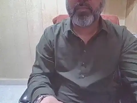 Snapshot of hairymaster95 chatting on 03-13-26, 06:53 hairymaster95 online show from 03-13-26, 06:53