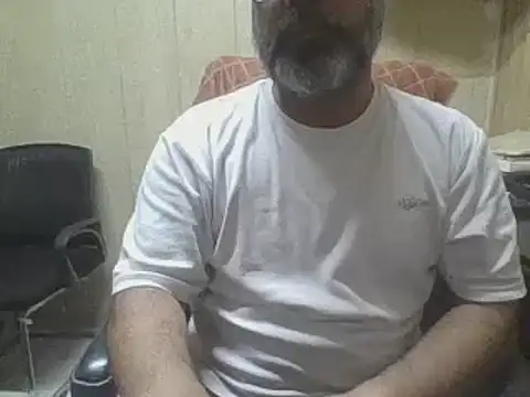 hairymaster95 online show from 07-12-26, 05:20