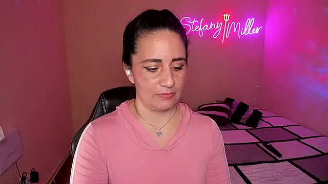 Snapshot of stefany_miller77 chatting on 01-10-25, 03:48 stefany miller77 online show from 01-10-25, 03:48