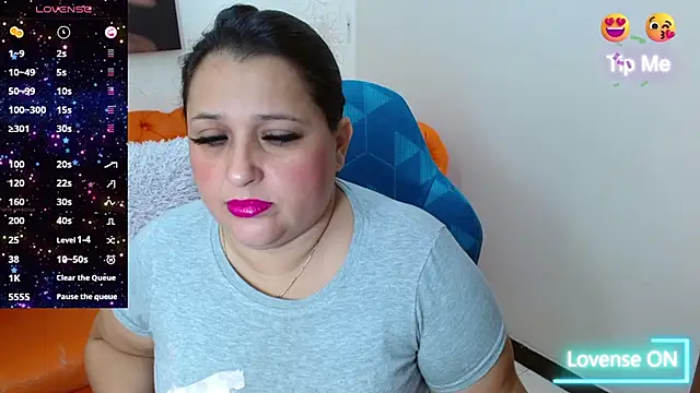 Kerly Doll online show from 02-27-25, 04:10