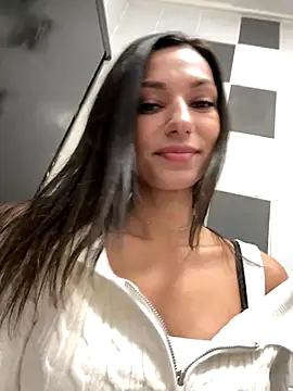  MiaQueen  online show from 10-04-25, 07:23