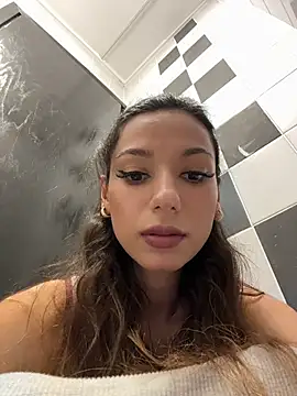  MiaQueen  online show from 06-24-26, 10:31