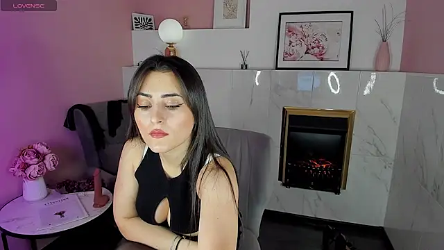 KylieMellow online show from 02-04-25, 08:24