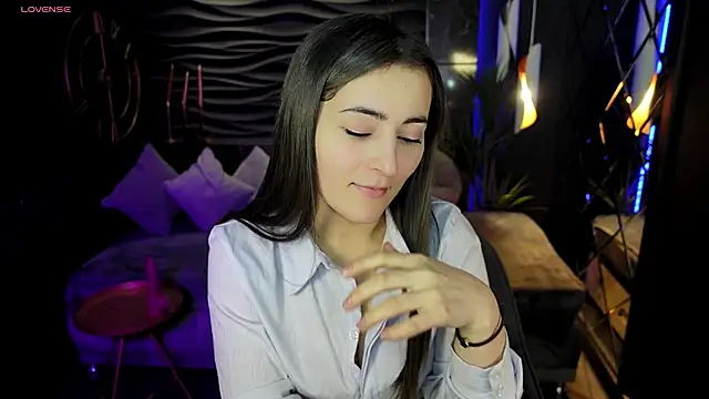 KylieMellow online show from 02-23-25, 04:46